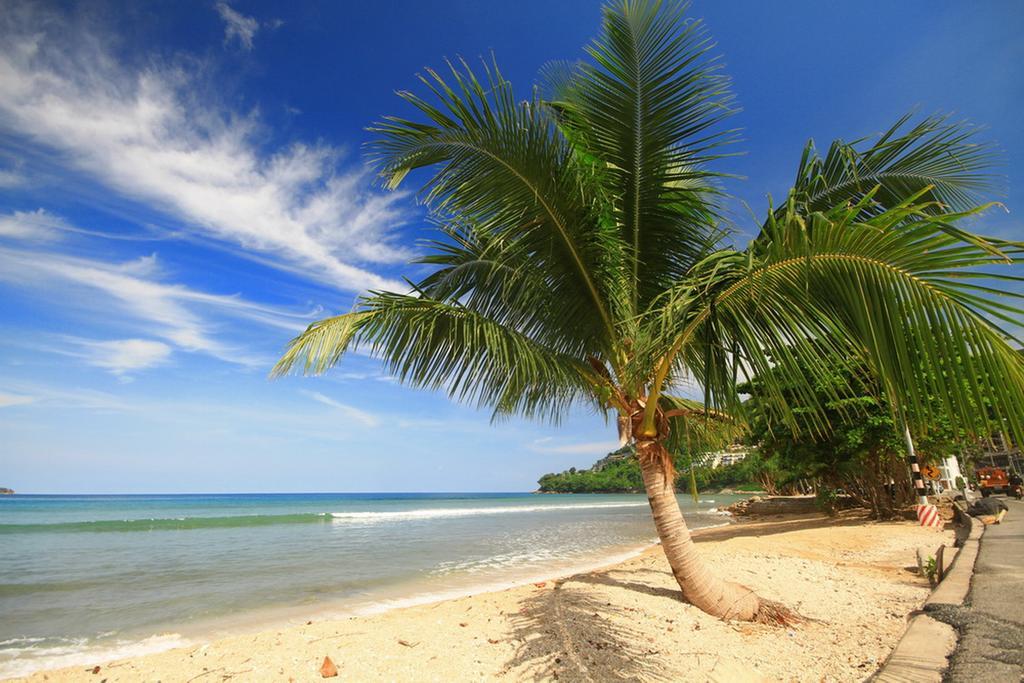 Di Pantai Boutique Beach Resort Patong Ngoại thất bức ảnh